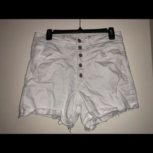 american eagle high waisted shorts!